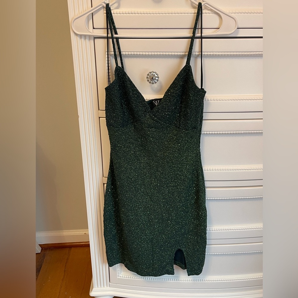 Windsor dress emerald green glitter